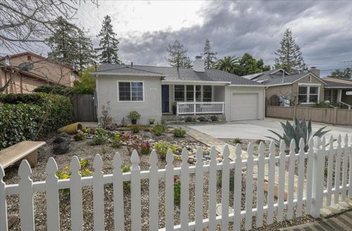 3354 Page St, Redwood City, CA, 94063 | Card Image