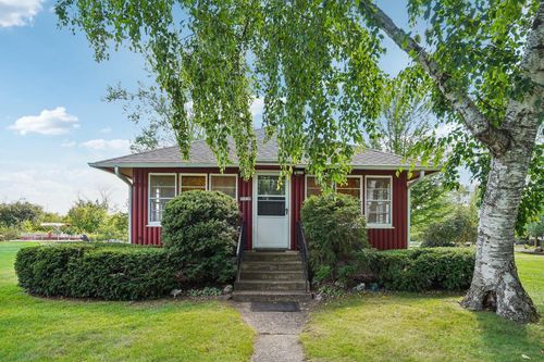 W8135 Elm Point Rd, LAKE MILLS, WI, 53551-9711 | Card Image