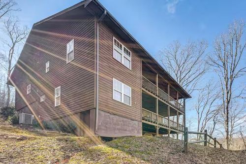 38 Smokey Mtn Rdg, Marble, NC, 28905-7900 | Card Image