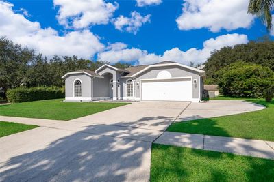 16303 Arrowhead Trail, House other with 4 bedrooms, 2 bathrooms and null parking in Clermont FL | Image 1