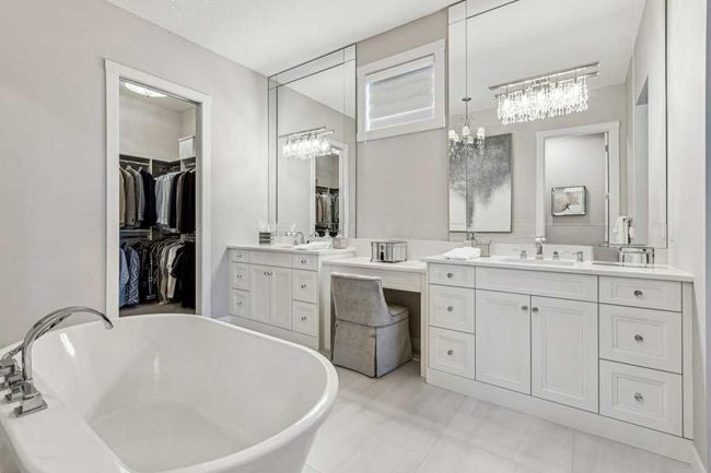29 Willow Springs Crescent, House other with 4 bedrooms, 4 bathrooms and 6 parking in Heritage Pointe AB | Image 22