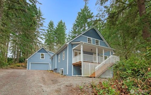 15002 Willow Rd Se, Port Orchard, WA, 98367-8106 | Card Image