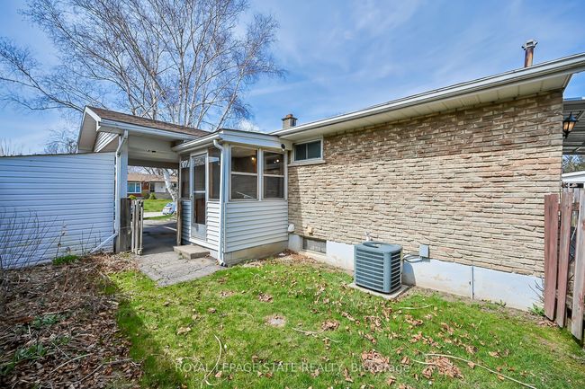 3 Talisman Crt, House other with 4 bedrooms, 2 bathrooms and 2 parking in Dundas ON | Image 31