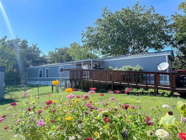 105 Singleton Dr, House other with 3 bedrooms, 2 bathrooms and 4 parking in Spicewood TX | Image 19