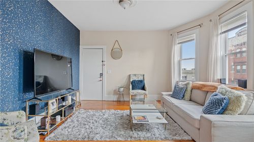 ste-3-260 Atwells Ave, Providence, RI, 02903-1594 | Card Image