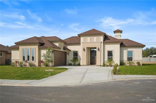 813 Lariat St, Mission, TX, 78572-2311 | Card Image