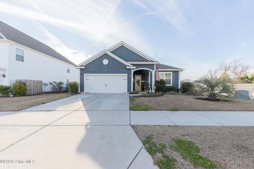 209 Edgewater Way, Surf City, NC, 28445-1601 | Card Image