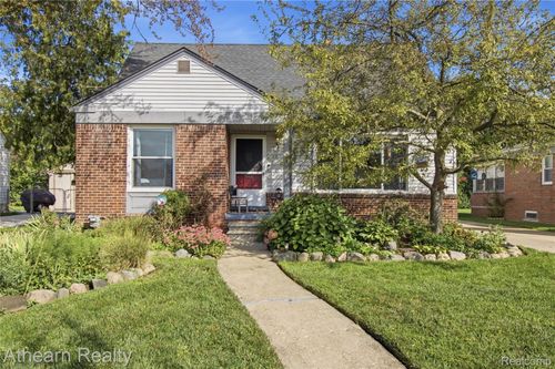 14050 Wales St, Oak Park, MI, 48237-1416 | Card Image