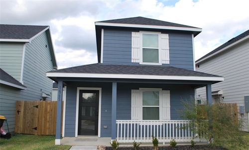 16751 N Marie Village Dr, Conroe, TX, 77306-1408 | Card Image