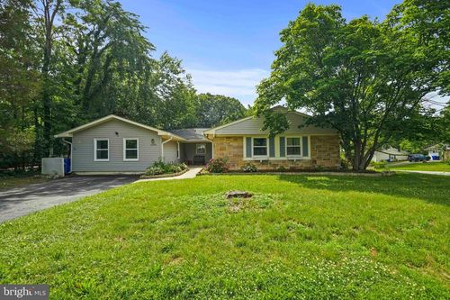 2201 Harwood Ln, BOWIE, MD, 20716-1108 | Card Image