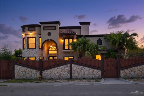682 Alto Bonito St, Rio Grande City, TX, 78582-6676 | Card Image
