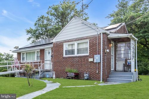 513 47th St, PENNSAUKEN, NJ, 08110-4144 | Card Image