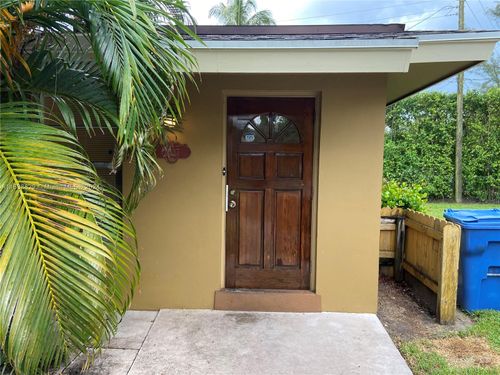 na-4637 Grove St, Haverhill, FL, 33415-1306 | Card Image