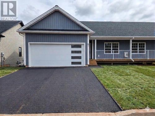 61 Brooklyn Ave, Charlottetown, PE, C1E3S5 | Card Image