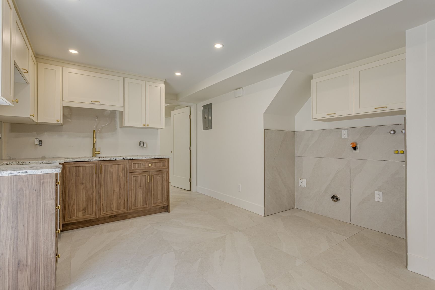 Residential Lease in Laval (Chomedey)
