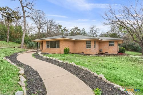 3213 W Avenue T, Temple, TX, 76504-6864 | Card Image