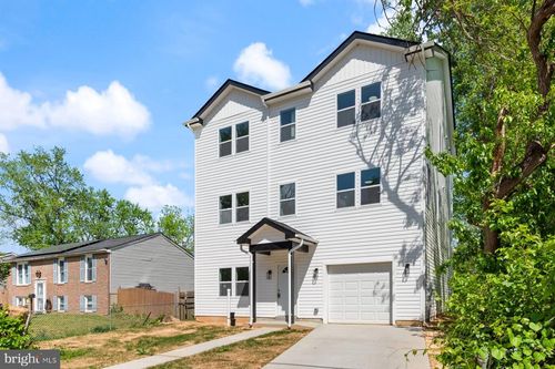 1023 58th Ave, FAIRMOUNT HEIGHTS, MD, 20743-1361 | Card Image