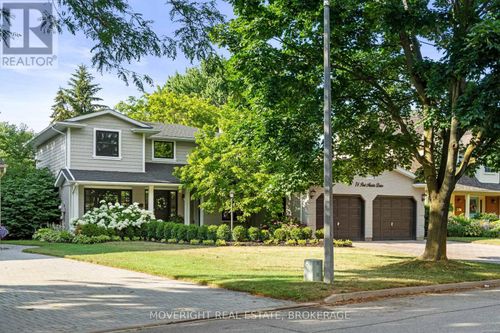 74 Port Master Drive, St. Catharines (Martindale Pond), ON, L2N7H6 | Card Image