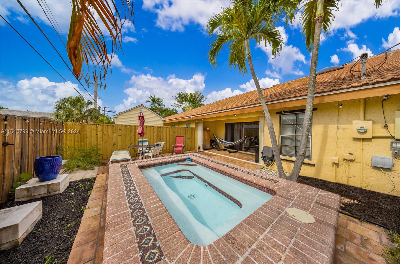 5th Ave, Boca Raton, FL 33431