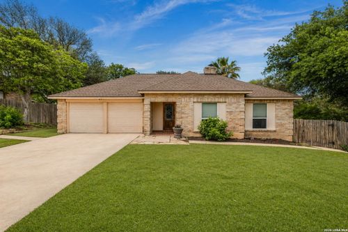5010 Hawk Nest, San Antonio, TX, 78250-4711 | Card Image