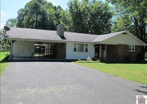 105 Park Ave, Eddyville, KY, 42038-8280 | Card Image