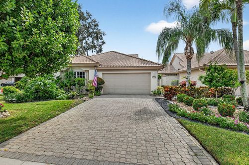 8997 Shoal Creek Ln, Boynton Beach, FL, 33472-2508 | Card Image