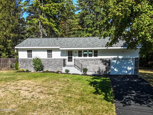 7 Burning Pines Drive, Saratoga Springs, NY, 12866 | Card Image