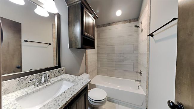 1719 W Zachary Way, House other with 3 bedrooms, 2 bathrooms and null parking in Mustang OK | Image 11