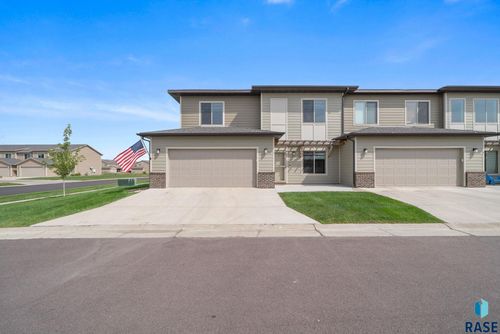 1-7709 S Townsley Ave, Sioux Falls, SD, 57108-7667 | Card Image