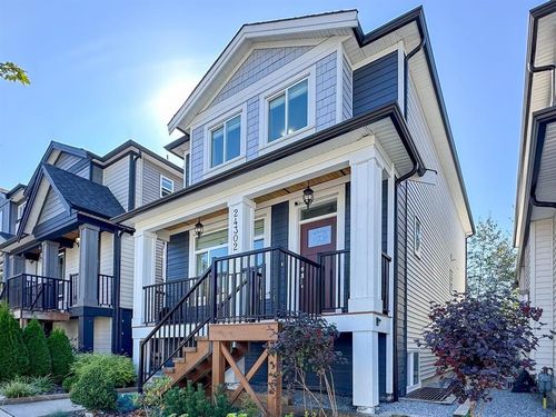 24302 101a Ave, Maple Ridge, BC, V2W0A7 | Card Image