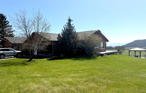 1662 & 1660 Us Hwy 2 W, Kalispell, MT, 59901 | Card Image