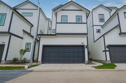 8911 Grovner Pl, Houston, TX, 77055-2088 | Card Image