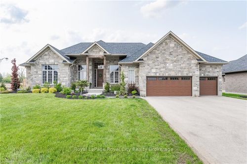 60 Sunset Hills Cres, Maryhill, ON, N0B2B0 | Card Image