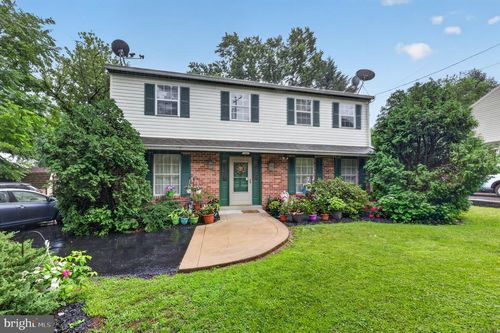 55 N State Rd, SPRINGFIELD, PA, 19064-1703 | Card Image