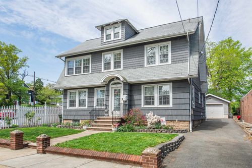117 Saint Marys Pl, Nutley, NJ, 07110-3727 | Card Image