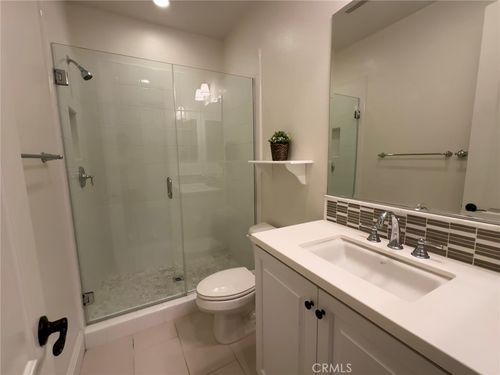 18 Meadow Pl, Tustin, CA, 92782-3741 | Card Image