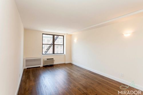 4c-255 W 14th St, New York, NY, 10011-7128 | Card Image