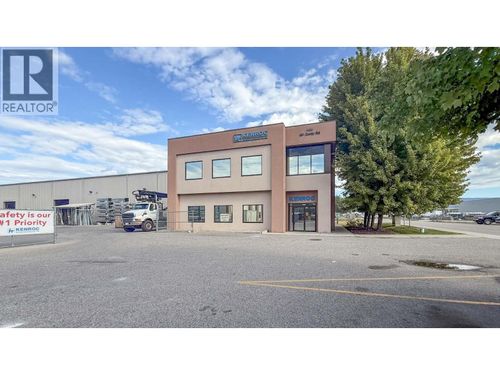 200-860 Mccurdy Rd, Kelowna, BC, V1X2P7 | Card Image