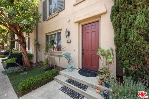 2-616 W Imperial Ave, El Segundo, CA, 90245 | Card Image