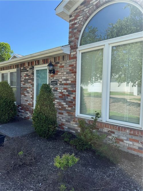 40-4127 Sunnycrest Dr, Erie, PA, 16506-5503 | Card Image