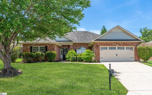 407 Jewelwood Dr, Lyman, SC, 29365-1352 | Card Image