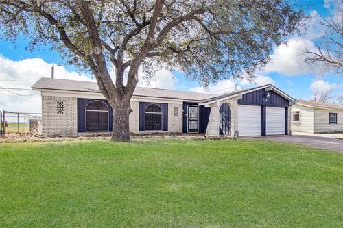 1300 Limerick Drive, Fort Worth, TX, 76134 | Card Image