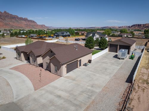 4635 Sunny Acres Ln, Moab, UT, 84532-9710 | Card Image