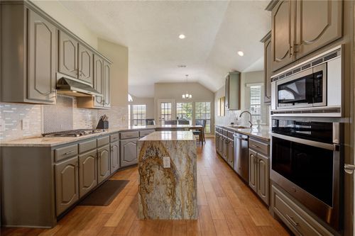 1411 Pine Mills Dr, Richmond, TX, 77469-6145 | Card Image