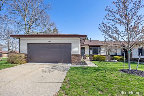 2137 Ter Van Drive Ne, Grand Rapids, MI, 49505 | Card Image