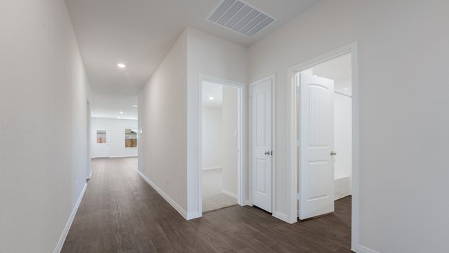 20417 Rosen Way, House other with 4 bedrooms, 3 bathrooms and null parking in Manor TX | Image 6