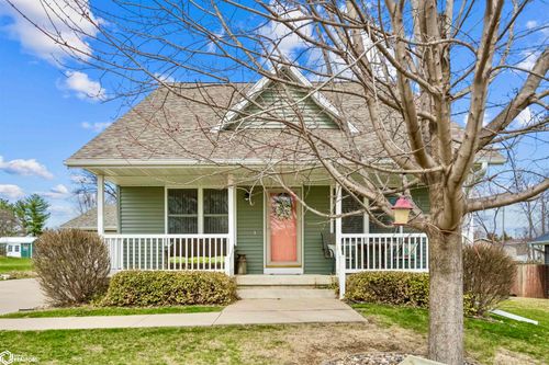 503 Harrison Ave, Grinnell, IA, 50112-2328 | Card Image