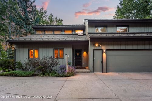 28 Larkspur Ln, Aspen, CO, 81611-3328 | Card Image