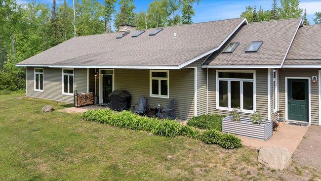 677 County Road 60, House other with 3 bedrooms, 3 bathrooms and null parking in Grand Marais MN | Image 8