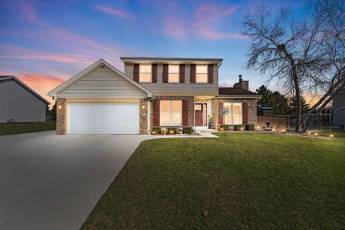 1320 Montclair Place, Fort Atkinson, WI, 53538 | Card Image